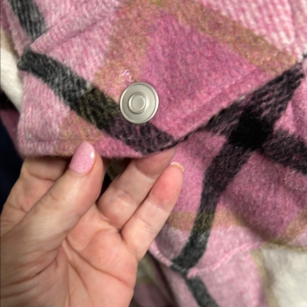Classic Plaid Pink and White Women's Jacket Shacket pockets. front side & chest - Picture 3 of 12
